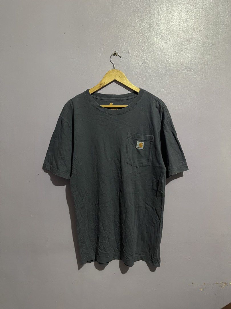 Carhartt K87-BLS Pocket Tee (Category: Tshirts & Polo Shirts ) located in Angeles City. Submitted by andreiboughts (Listing ID 1464867854, Image 1). Description: Length: 30 Width: 19.5 Condition: 9.8/10 Color rate: 9.8/10 Issue (s): None Complete Tags ✅ Small on tag.