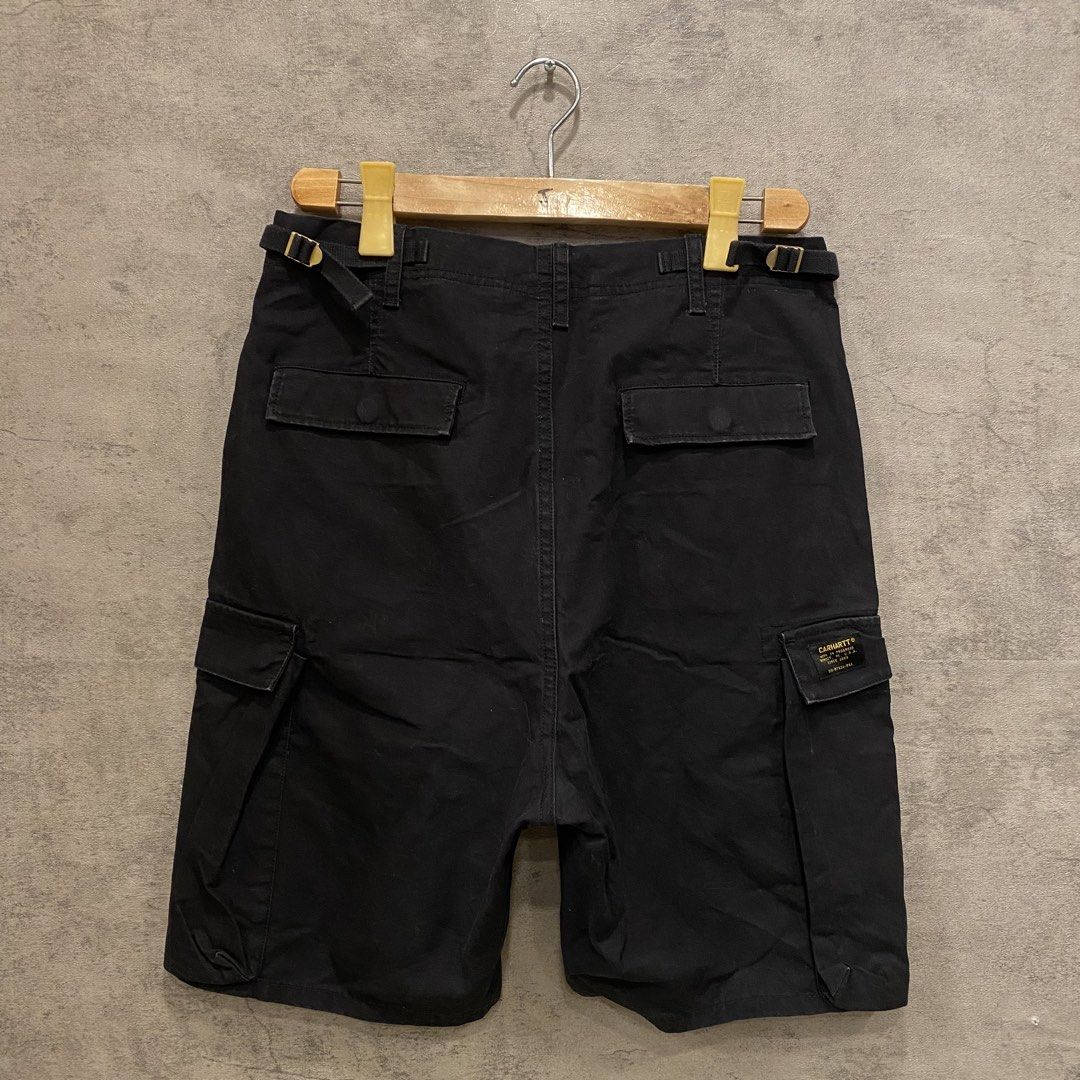 Carhartt Troop Short (Category: Shorts) located in Quezon City. Submitted by rebirthalley (Listing ID 1464847325, Image 3). Description: Width-31 Length-21.5 Frontrise-13 Inseam-7.5 Leg opening-9.5 Excellent Condition No flaws.