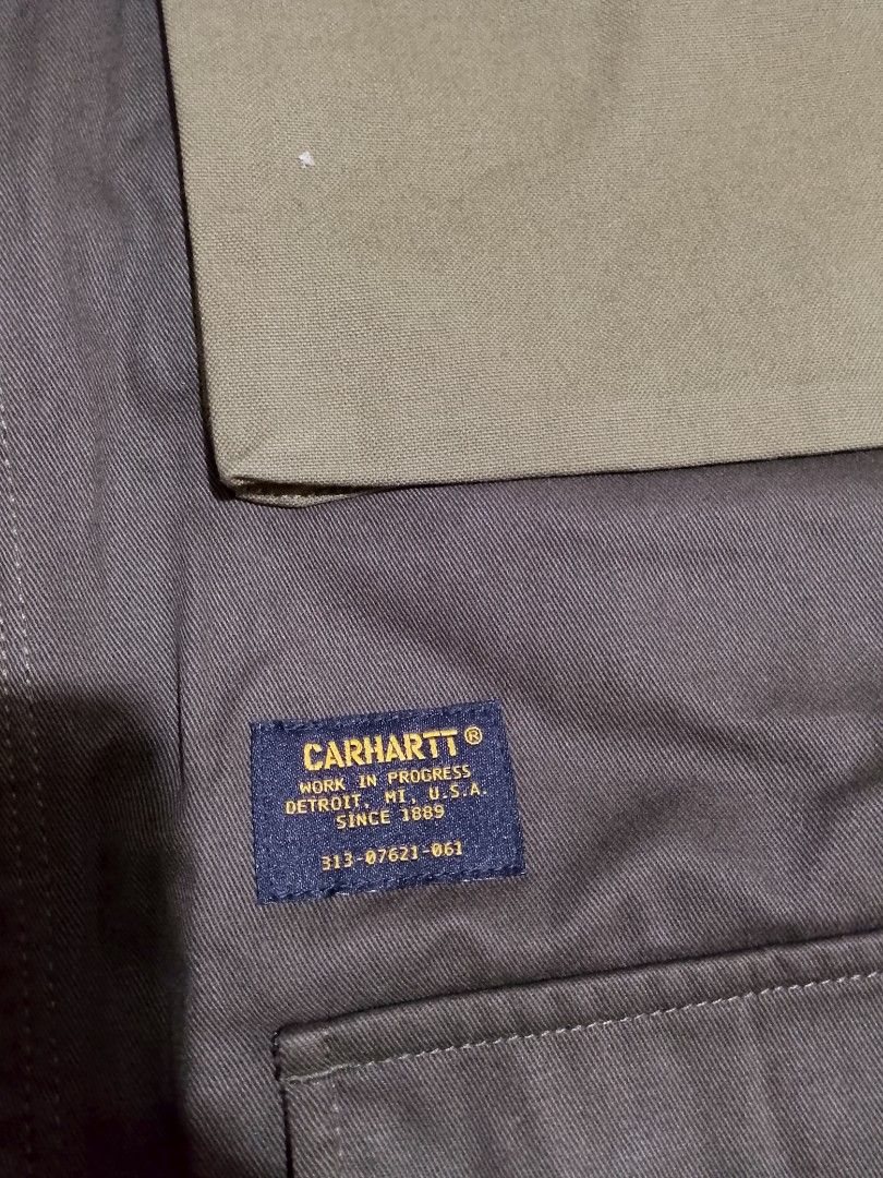 Carhartt wip jacket (Category: Coats, Jackets and Outerwear) located in Manila. Submitted by modern-market (Listing ID 1464775555, Image 3). Description: Carhartt wip jacket size: large on tag W:24.5 L:29 brand new condition no issue.
