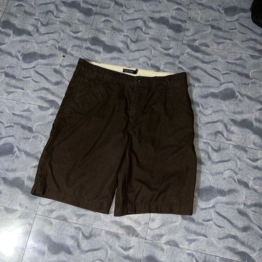 Carpenter jorts (Category: Shorts) located in Quezon City. Submitted by thriftshop_treasure (Listing ID 1464883075, Image 3). Description: 34x23x13.