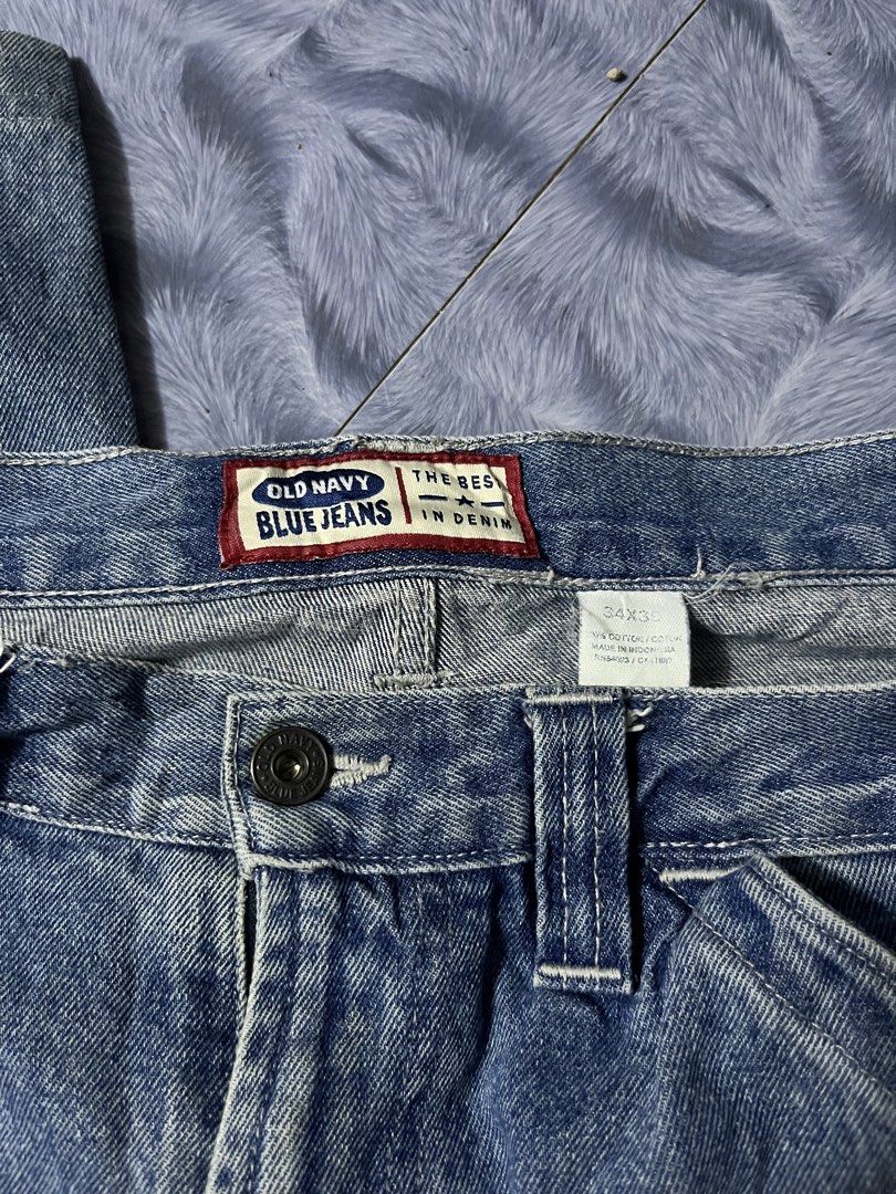 Carpenter pants (Category: Jeans) located in Quezon City. Submitted by thriftshop_treasure (Listing ID 1464882524, Image 2). Description: 34x40x10.