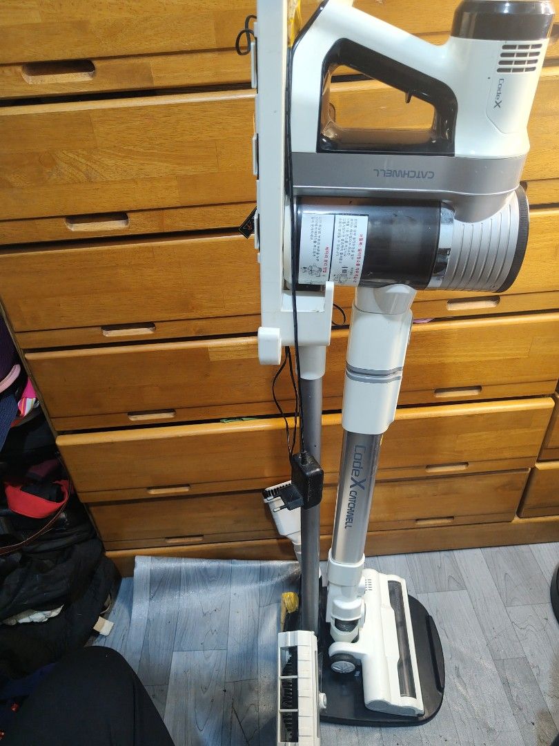 Catchwell Vaccum (Category: Announcements) located in Gapan. Submitted by chashops31 (Listing ID 1464779778, Image 3). Description: Hi I'm selling this catchwell Please open the picture or chat with me for more details MOP: Bank or gcash Courr Jnt.