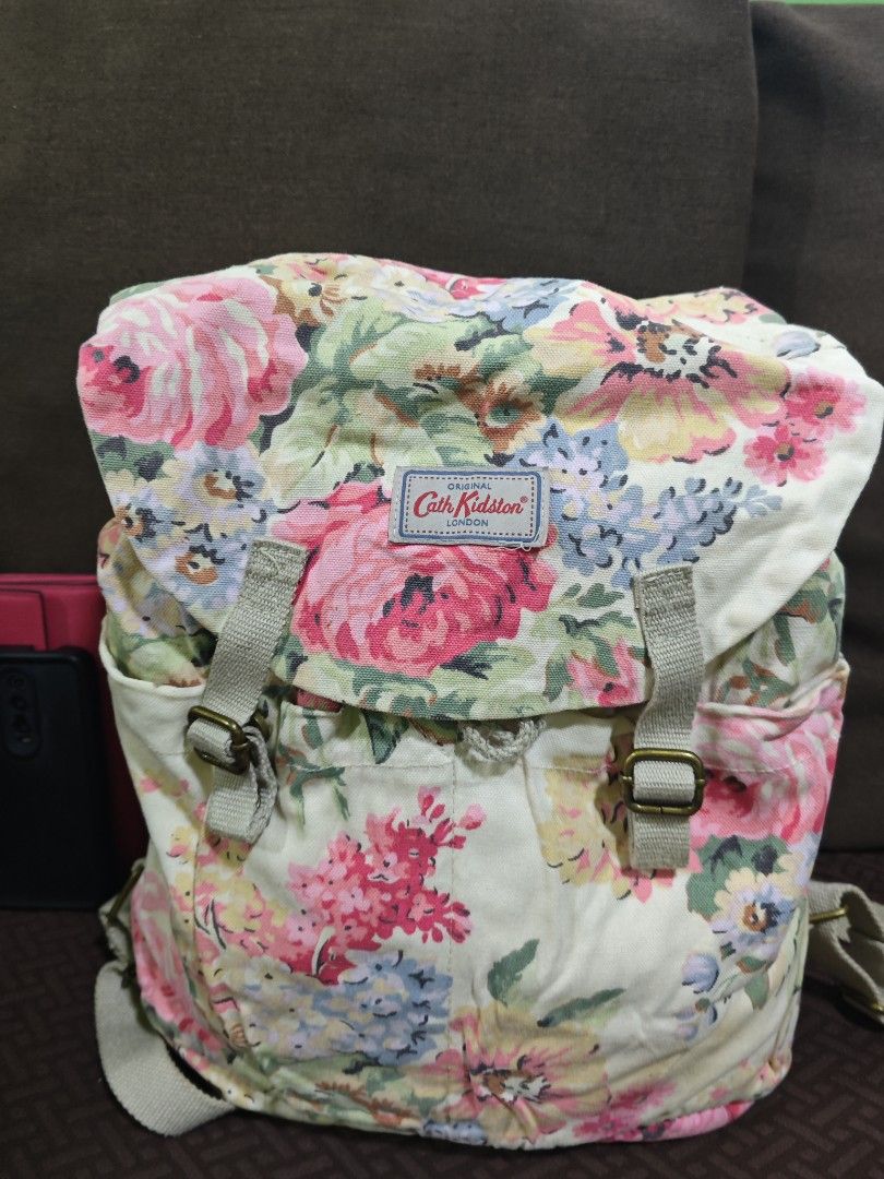Cath Kidston large backpack (Category: Backpacks) located in Pili. Submitted by zaneombao03491 (Listing ID 1464890647, Image 2). Description: .