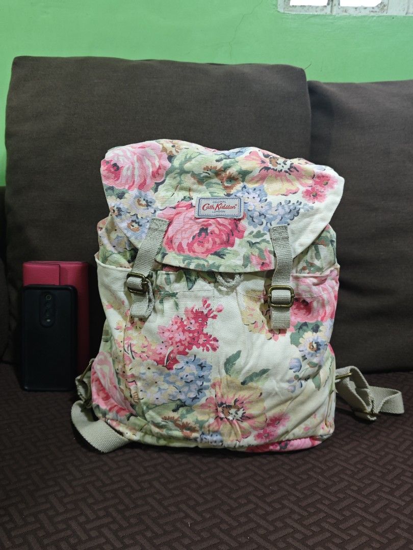 Cath Kidston large backpack (Category: Backpacks) located in Pili. Submitted by zaneombao03491 (Listing ID 1464890647, Image 1). Description: .