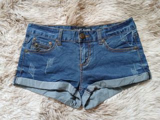 (Category: ) located in . Submitted by thriftby.cla (Listing ID 1464900689, Image 1). Description: .