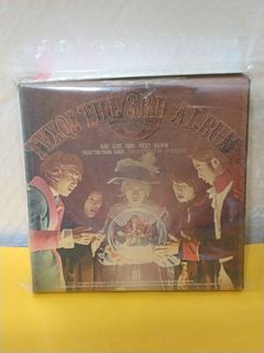 （分類：）位於 。 由 sellingataloss26 提交（商品編號 1464831365，圖片 1）。簡介： 。
