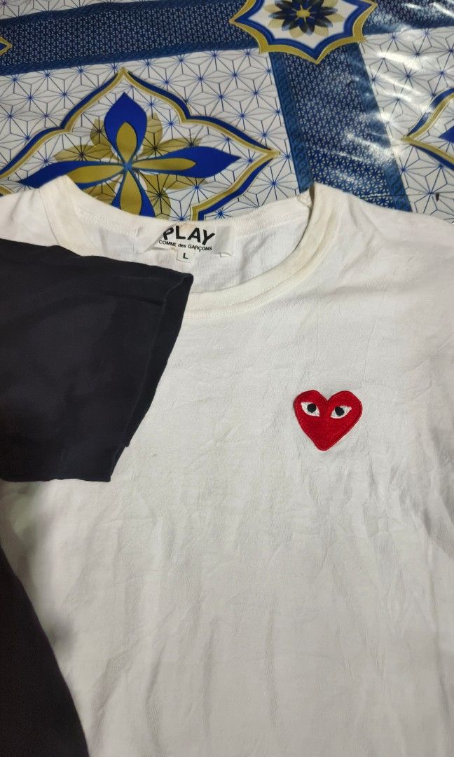 CDG play tees (Category: Luxury Apparel) located in Manila. Submitted by mackussil (Listing ID 1464891041, Image 3). Description: for aspack only dimes 18x24 shipping fee will be on the buyer.