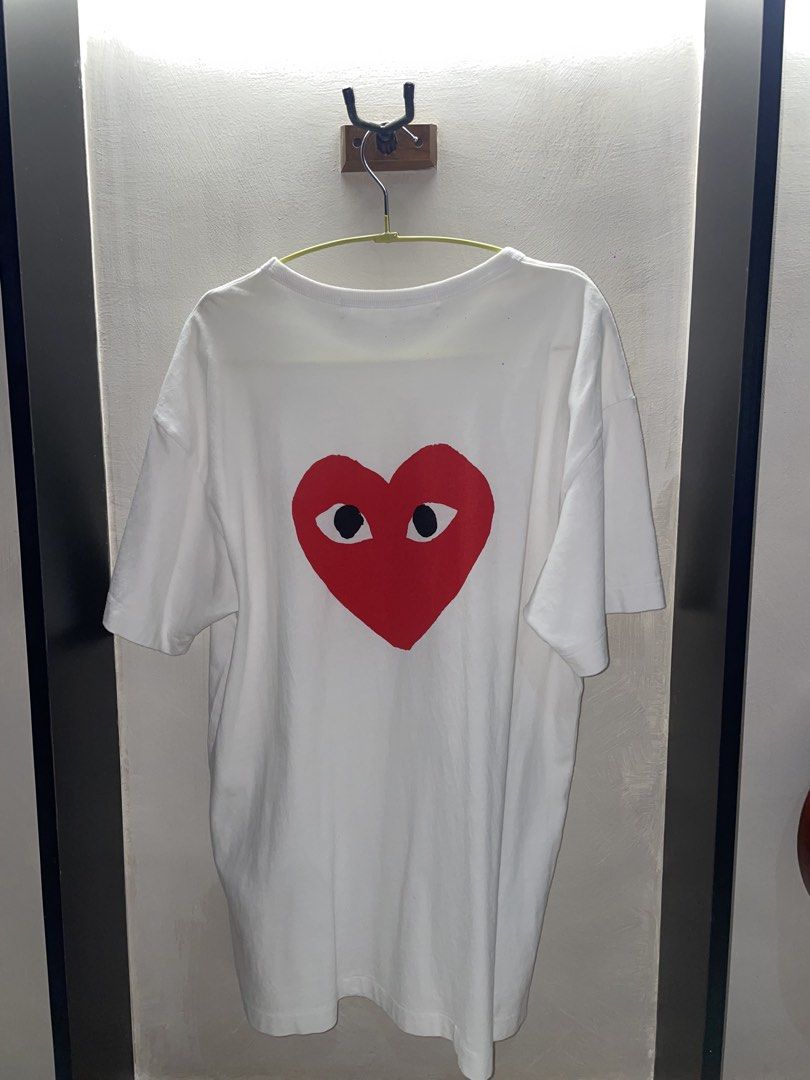 CDG Shirt (Category: Tshirts & Polo Shirts ) located in Manila. Submitted by dominicx_ (Listing ID 1464949147, Image 2). Description: CDG Shirt (STEAL PRICE) Size: XL Lightly used. RFS: Decluttering.