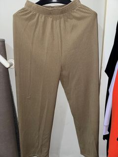 (Kategori: ) berada di . Dikirim oleh prasetyo.closet (ID iklan 1464962749, Gambar 1). Deskripsi: .