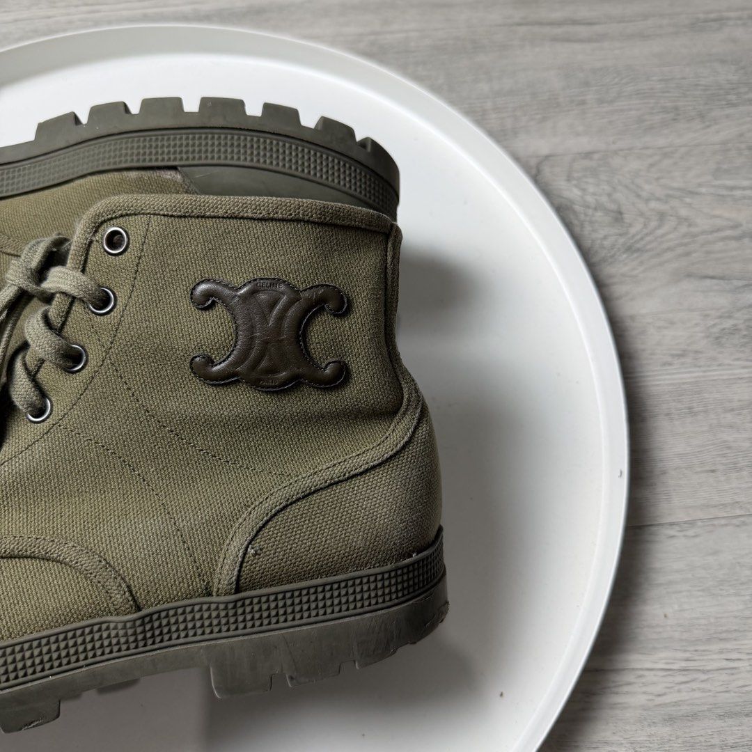 Celine Boots (Category: Boots) located in Valenzuela. Submitted by wornagainstudios (Listing ID 1464822028, Image 3). Description: .