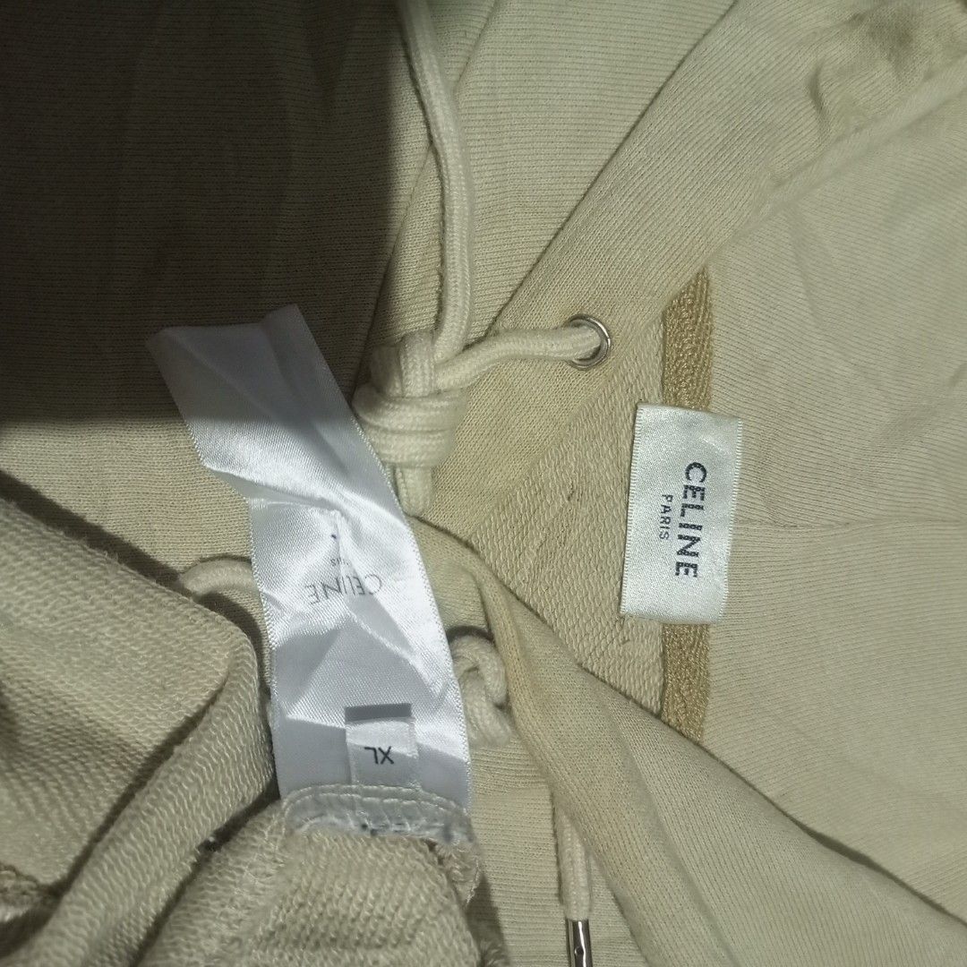 Celine hoodie jacket khaki (Category: Activewear) located in Cebu City. Submitted by sukitriftshop474747 (Listing ID 1464788553, Image 3). Description: Excellent condition No issue Size XL 23x30 Colorate 9.5/10 Condition 10/10.