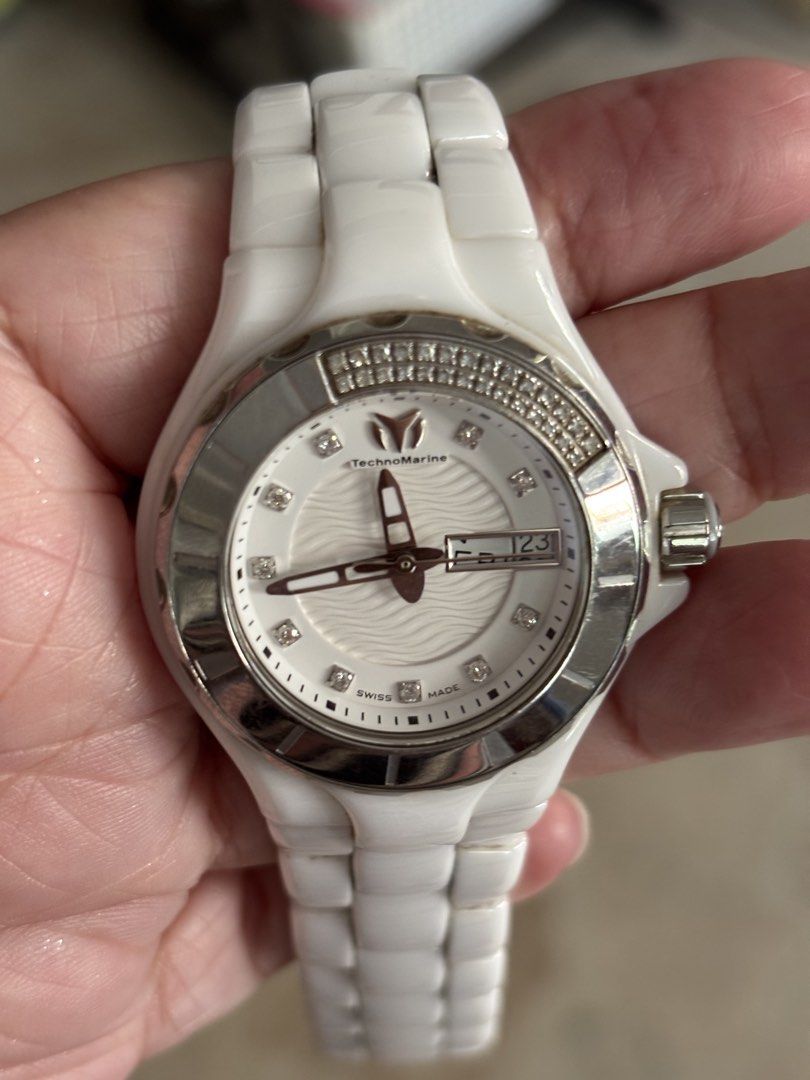 Ceramic Techno marine with diamonds (Category: Luxury Watches) located in Angono. Submitted by ibaibastore (Listing ID 1464770029, Image 1). Description: Ceramic Techno marine Watch With diamonds .