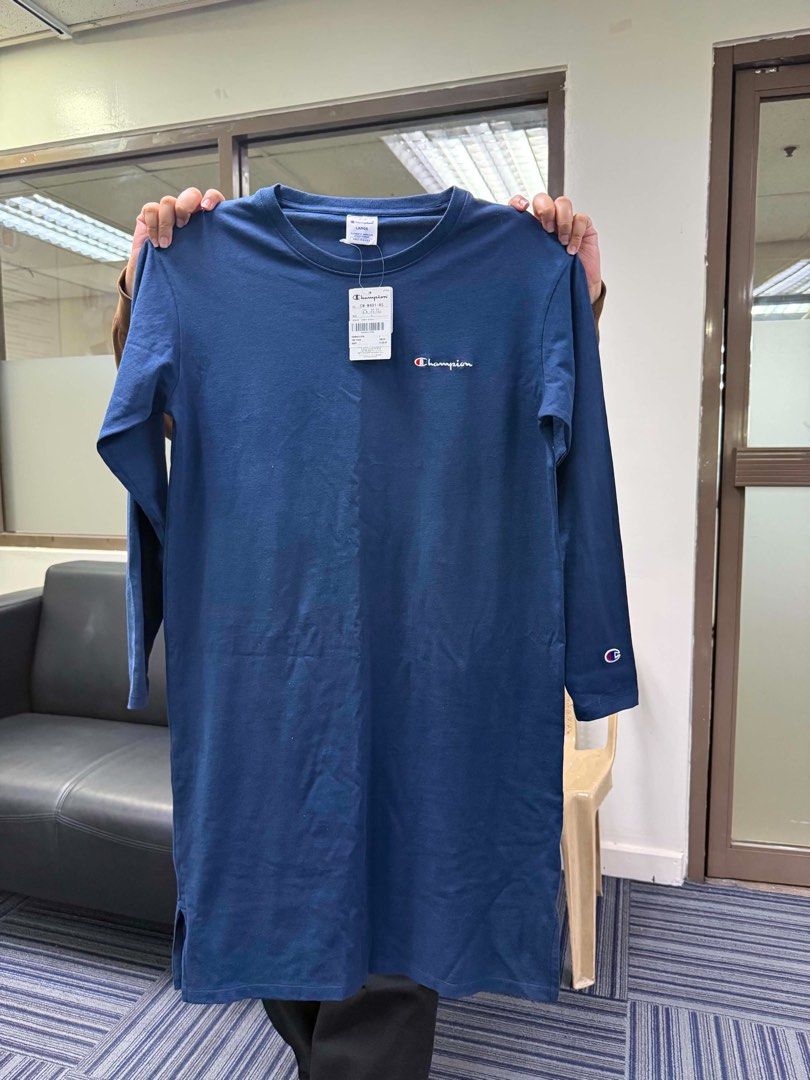 Champion dress XL (Category: Dresses) located in Caloocan City. Submitted by iwa_017 (Listing ID 1464808891, Image 1). Description: .