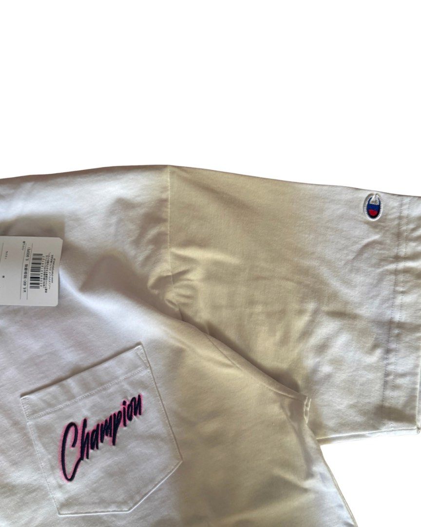 Champion White Pocket T-Shirt with Pink Script Logo (Category: Tshirts & Polo Shirts ) located in Cainta. Submitted by thriftzz (Listing ID 1464884256, Image 3). Description: Champion White Shirt Brandnew Large on tag Selling it for 2,000 php only, bought it for ¥6,490 .