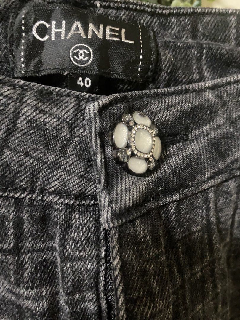 Chanel black washed denim pants (Category: Luxury Apparel) located in Manila. Submitted by avathriftedcloset (Listing ID 1464884632, Image 2). Description: 28-29 inches waist.