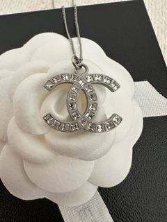 (Category: ) located in . Submitted by theholidayshopper (Listing ID 1462636305, Image 1). Description: .