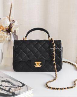 (Category: ) located in . Submitted by loveholic.sg (Listing ID 1464850193, Image 1). Description: .