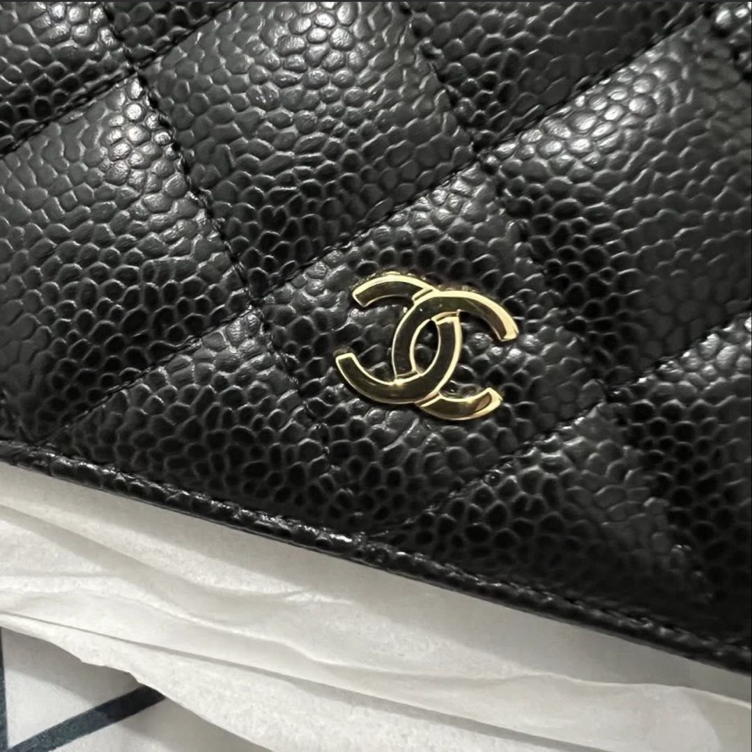 CHANEL WALLET ON CHAIN (Category: Luxury Bags & Wallets) located in Pasig City. Submitted by blue8heart (Listing ID 1464957290, Image 3). Description: 📌Details: * Brand: Chanel * Model: Wallet on Chain (WOC) * Hardware: Gold * Leather: Caviar * Microchipped * Comes complete with its original inclusions: dust bag, box, care cards, and original store receipt. * Purchase Date: February 2023 * Purchased in Dubai * With the recent price increase, thi
