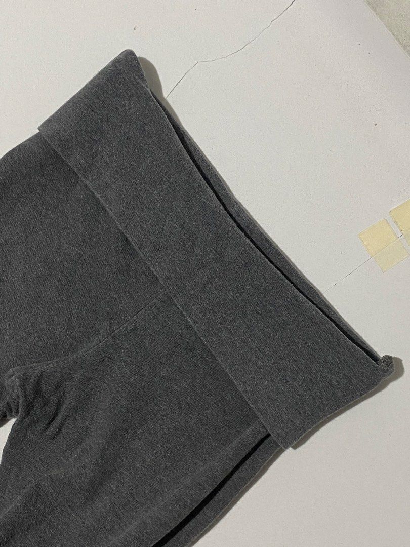 charcoal grey foldover flare leggings (Category: Activewear) located in Naga. Submitted by jamesarkkkk (Listing ID 1464947929, Image 2). Description: .
