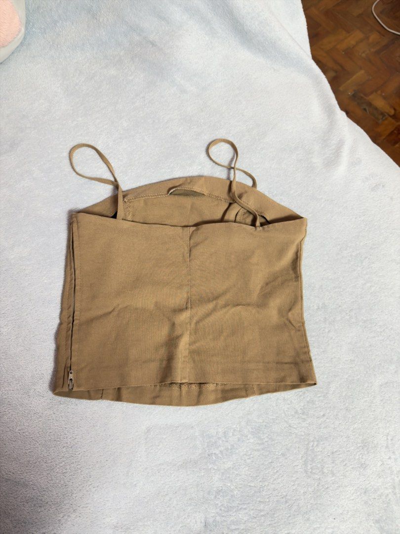 Charlotte Russe Brown Cami Top Size S (Category: Sleeveless) located in Antipolo. Submitted by hiekeyana (Listing ID 1464786559, Image 3). Description: - Brand: Charlotte Russe - Thrifter .