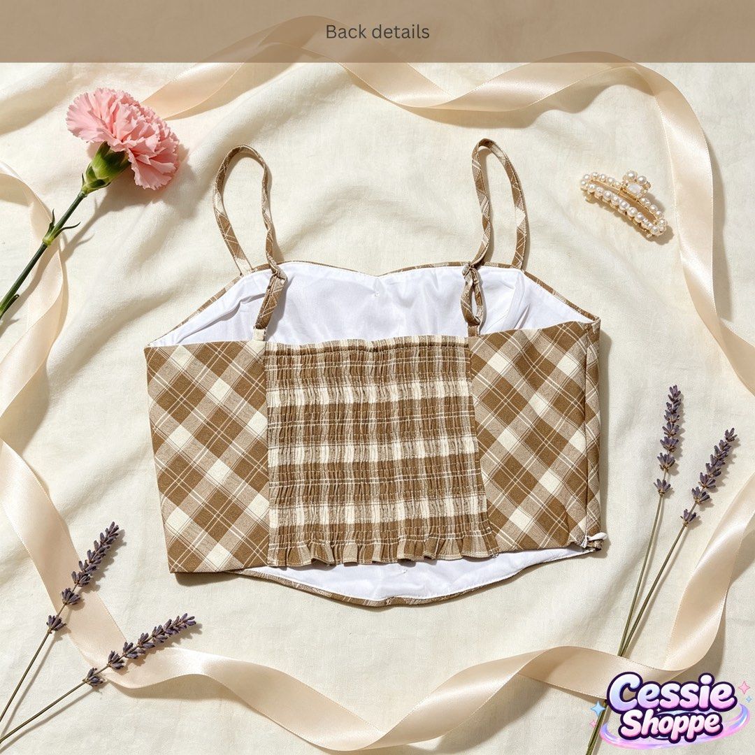 Checkered croptop fitted (Category: Sleeveless) located in Caloocan City. Submitted by xsssln_ (Listing ID 1464837141, Image 2). Description: Details nasa picture na po Mod lalamove or jnt Payment first Pm mee.
