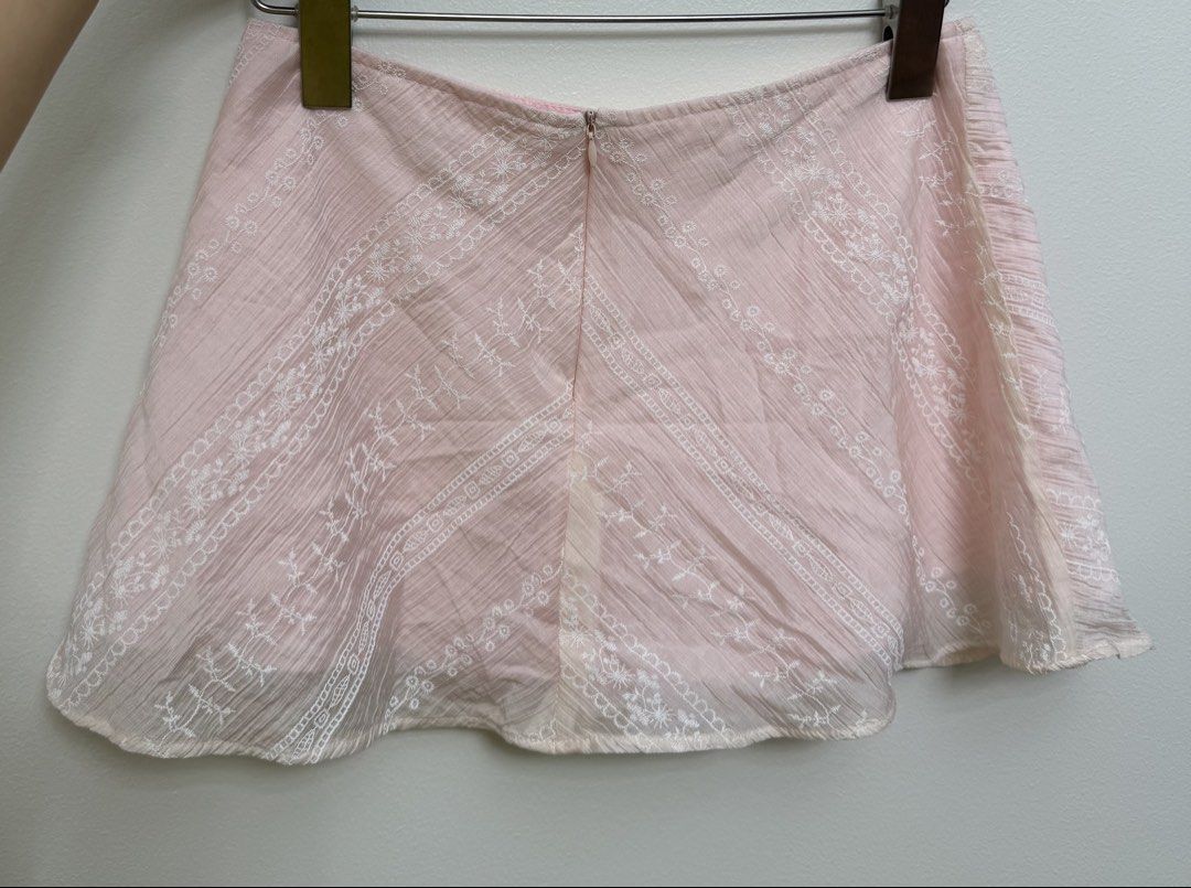 Cherie Skirt - from 1998beforethedawn (Category: Skirts) located in Makati City. Submitted by epicdeer_3520cd (Listing ID 1464861593, Image 3). Description: 🇻🇳 Cherie Skirt from the vietnamese brand 1998beforethedawn * Brand: 1998 Before the Dawn * Size: Small (S) 66cm waist * Color: Pink / cream * Condition: Brand new — only fitted once * Never worn out * No flaws or signs of wear.