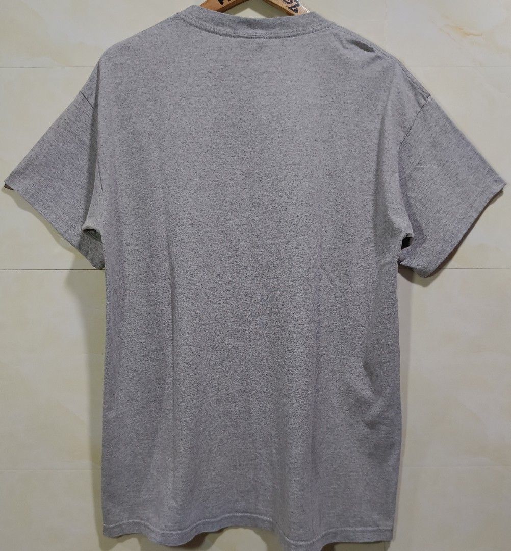 chicago white sox vintage tee (Category: Tshirts & Polo Shirts ) located in Talisay. Submitted by burdagz13 (Listing ID 1464849381, Image 2). Description: condition: good as new colorrate: 10-10 issue: none 💸 First pay basis only 🚀 J&T shipping nationwide (doortodoor).