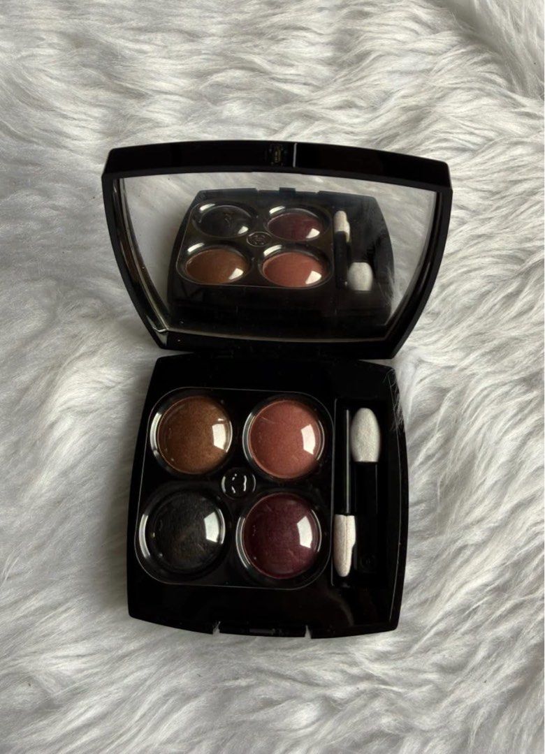 Ch@n€l Les 4 Ombres Multi-Effect Quadra Eyeshadow palette (Category: Makeup) located in Manila. Submitted by annafinds (Listing ID 1464859516, Image 2). Description: Ch@n€l Les 4 Ombres Multi-Effect Quadra Eyeshadow palette. ₱5,500 Open for layaway. Disclaimer: We are not affiliated, associated, authorized, endorsed by or in any way officially connected with any other company or luxury brand. All copyrights are reserved to the original brand..