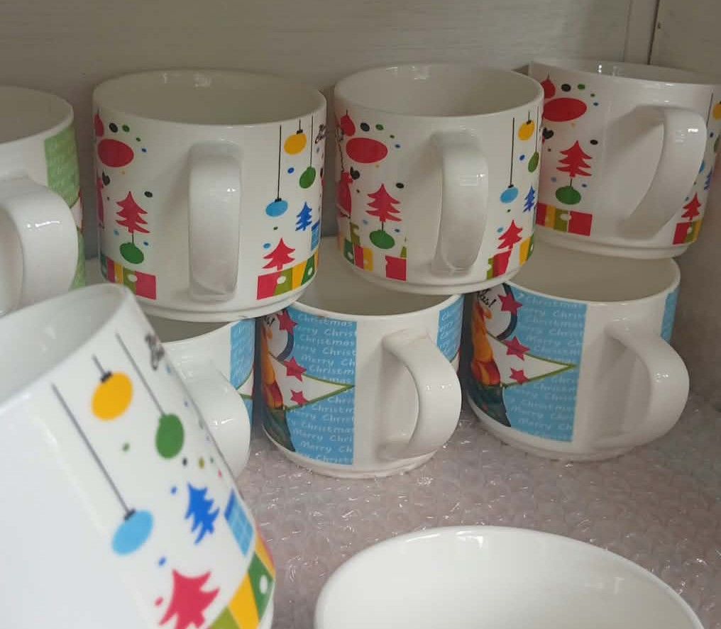 Christmas Mugs (Category: Coffee & Tea Tableware) located in Manila. Submitted by nobledolphin.e03a92 (Listing ID 1464908427, Image 1). Description: Affordable but elegant Christmas Mugs for gift aways,for personal use and even useful for your coffee shop. Hurry buy now while supply last. Super affordable..