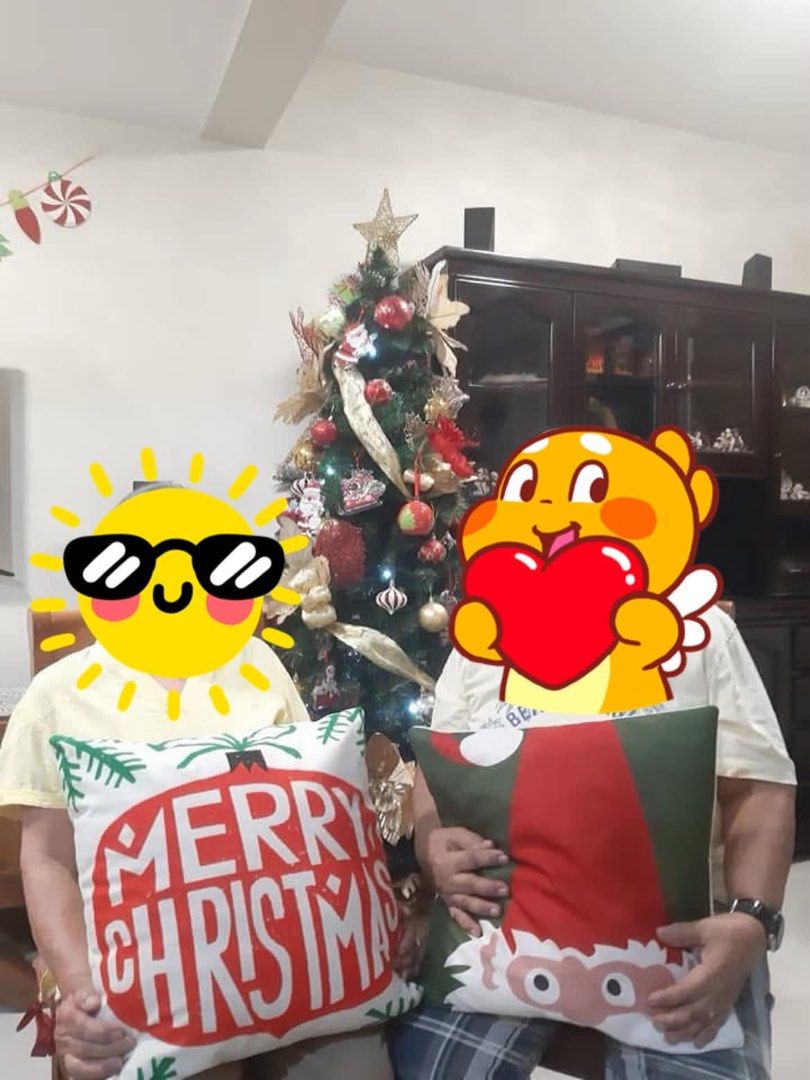 Christmas tree (Category: Artificial Plants & Flowers) located in Antipolo. Submitted by eferdzx (Listing ID 1464872971, Image 1). Description: - Height: Stands approx. 6 feet tall - w/ free red balls 📍lower antipolo city 🚚 jnt/ggx/lalamove / PICK-UP (kung saan mapag-usapan) 💳 maribank/gcash.
