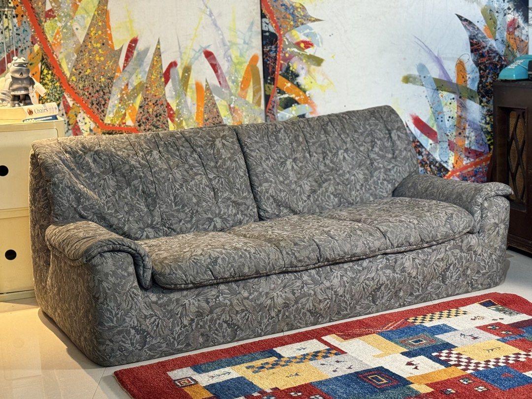 CINNA SANDRA SOFA — ICONIC VINTAGE PIECE (Category: Sofas) located in Bulacan. Submitted by rock_off.thriftshop.ph (Listing ID 1464942597, Image 2). Description: .