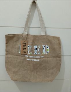 (Category: ) located in . Submitted by uniqlover (Listing ID 1464888115, Image 1). Description: .