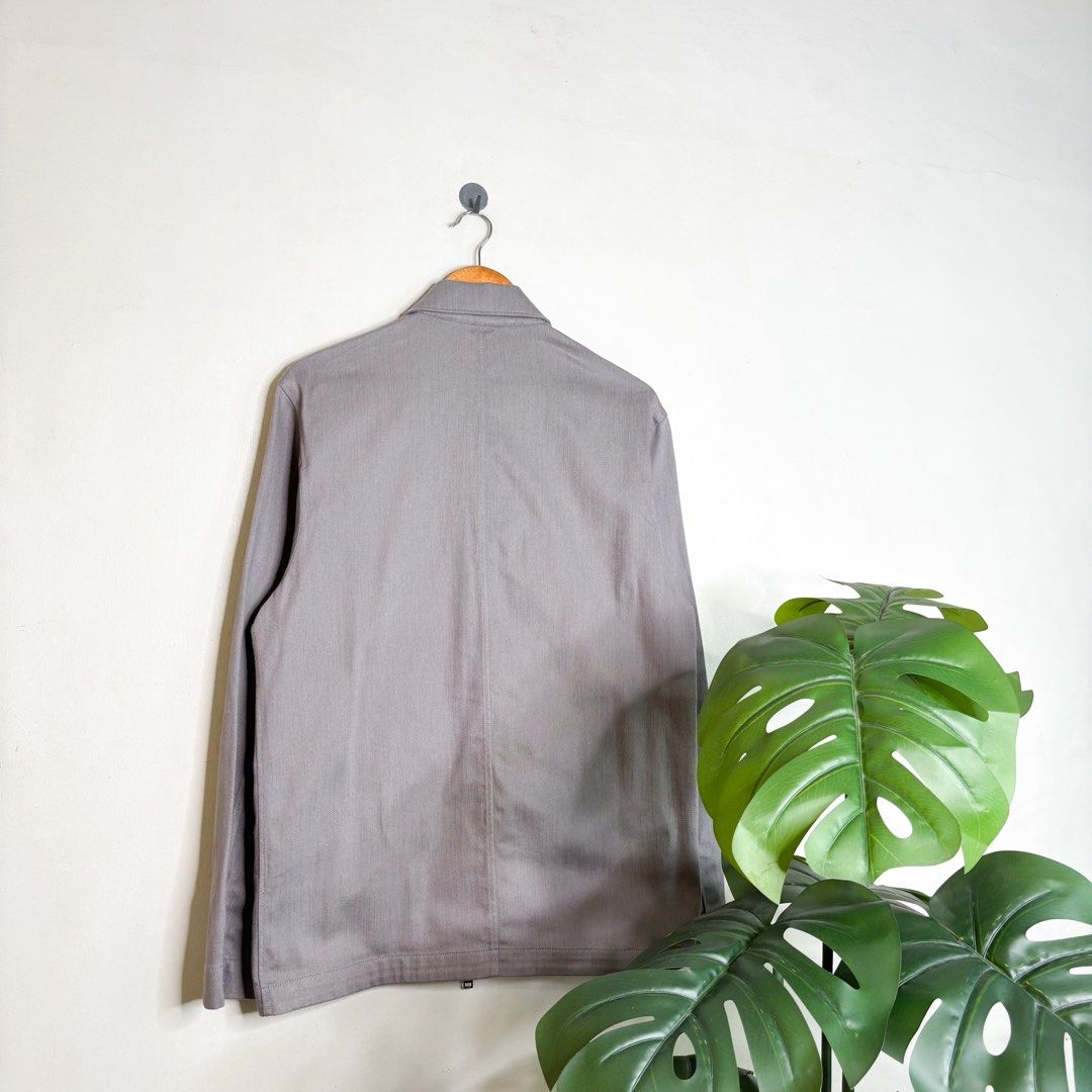 Club Monaco | Chore Jacket. (Category: Coats, Jackets and Outerwear) located in Manila. Submitted by bypiecesandstories (Listing ID 1464880483, Image 2). Description: Club Monaco | Chore Jacket. 799 PHP 🧡 Perfect Condition Can Fit — Small to Large Dimensions — W 21" L 29" A classic Club Monaco chore jacket with a clean, workwear inspired look. Versatile and easy to style, it’s a great everyday layer that works with both casual and more polished 