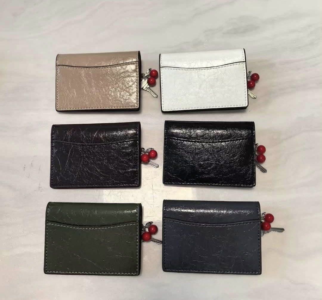 Coach Card Case With Charm (Category: Wallets & Card holders) located in Manila. Submitted by btdcbagtrendsdcapul.2 (Listing ID 1464890732, Image 2). Description: Inclusion: Tag, Box ,Carecard, Paper Bag, Dustbag, Limited stocks only 📩 Dm for inquiries .