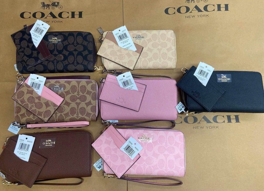 Coach Long Wallet with Cardcase (Category: Wallets & Card holders) located in Quezon City. Submitted by bagsboutiqueph (Listing ID 1464857226, Image 1). Description: LAST PRICE POSTED. LIMITED STOCKS! BRANDNEW WITH INCLUSIONS. COLOR MAY SLIGHTLY VARY IN ACTUAL DUE TO LIGHTING AND CAMERA SETTING. OTHER PHOTOS WILL BE SEND DURING PURCHASE AND FOR SURE BUYERS ONLY. WHEN IN DOUBT, DO NOT ORDER. THANK YOU..