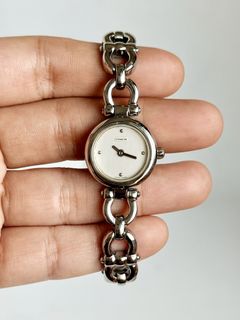 (Category: ) located in . Submitted by vibeandvintage (Listing ID 1464811384, Image 1). Description: .