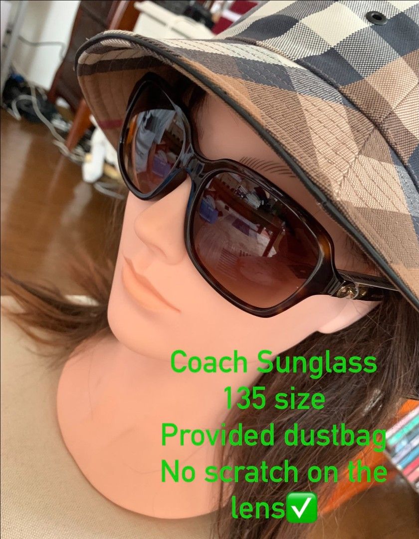 Coach Sunglasses 135 Size with Dust Bag (Category: Sunglasses & Eyewear) located in Caloocan City. Submitted by nobleflower_4c42cc (Listing ID 1464805373, Image 1). Description: - Brand: Coach - Size: 135 - Design: Tortoise shell frames with green patterned arms and gold chain link details - Condition: Lenses have zero scratches, original tag still attached - Inclusions: Black protective dust bag - Ideal for: Stylish everyday sun protection.