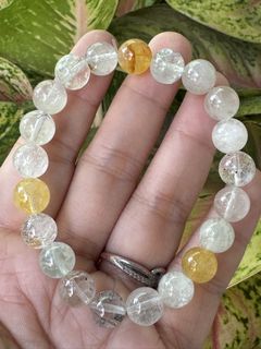 (Category: ) located in . Submitted by selling_low_by_bella_ben (Listing ID 1464885580, Image 1). Description: .