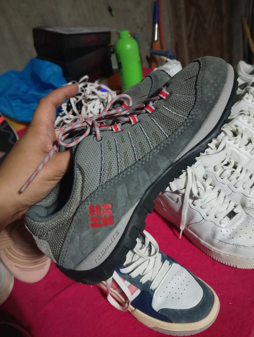 Columbia shoes (Category: Shoe inserts) located in Batangas. Submitted by mightypenguin-764c23 (Listing ID 1464770059, Image 1). Description: .