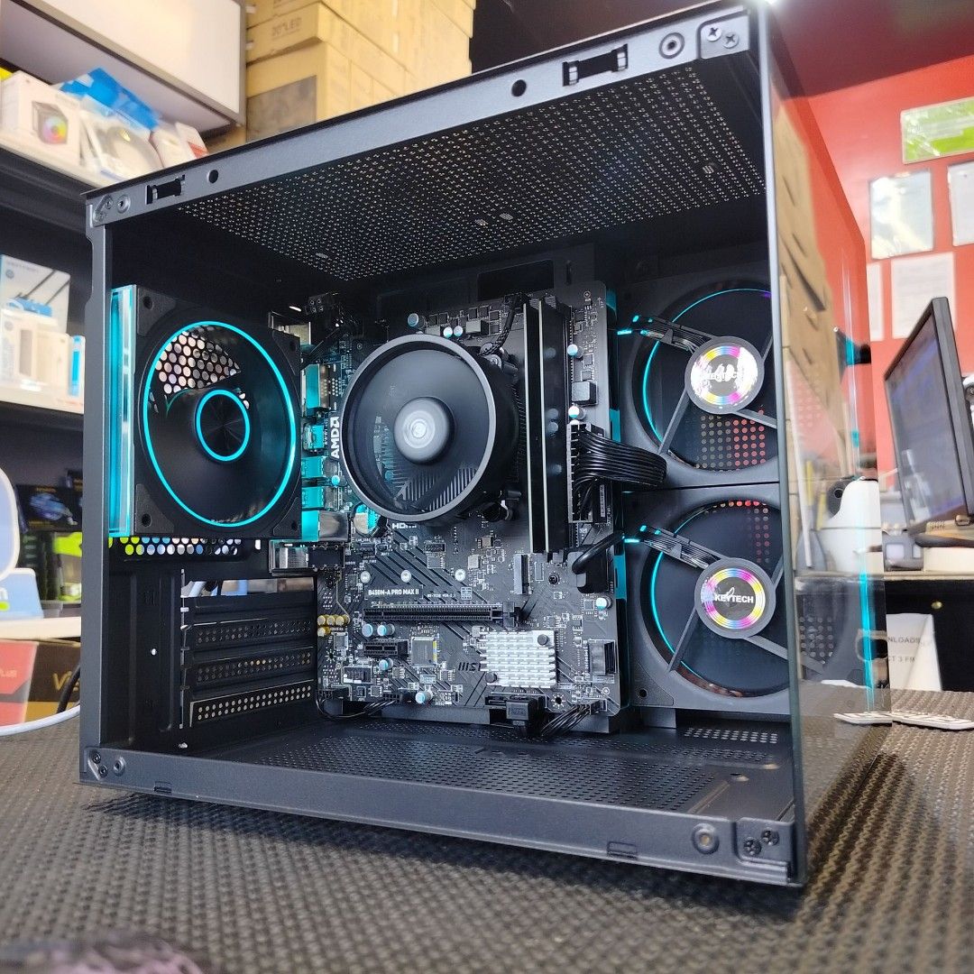 Complete Gaming PC Setup with ViewPlus Monitor (Category: Desktops) located in Caloocan City. Submitted by kentsalvador31 (Listing ID 1464912645, Image 2). Description: 6-CORE RYZEN 5 5600GT | RADEON GRAPHICS | KEYTECH ROBIN POCKET | 16GB RAM | 256GB SSD | VIEWPLUS 27" MONITOR Go Gadgets - Kawit Cavite 💬 Message us now for full specs & recommendations! 🖥️ We offer: ✔ Gaming PC Builds ✔ Work / Office PC Builds ✔ Editing / Productivity PC Builds 