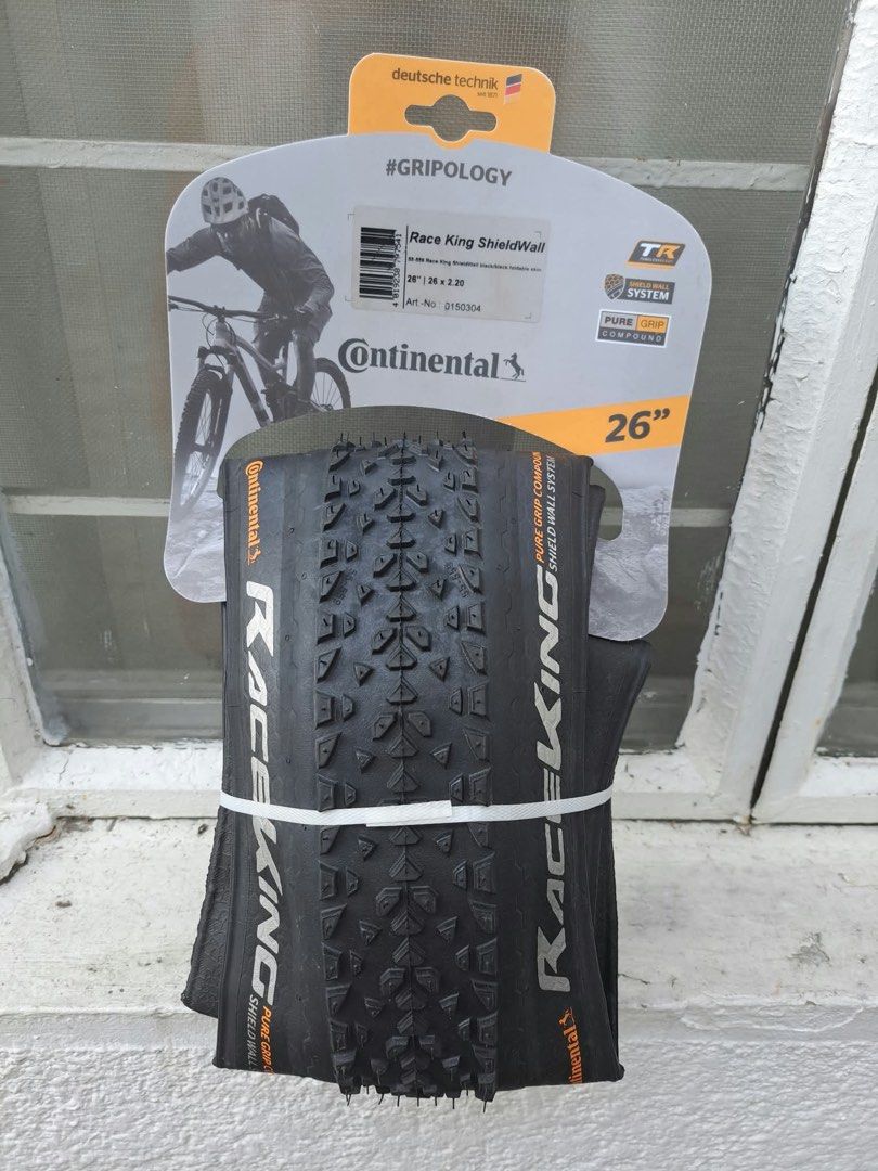 Continental Race King ShieldWall 26" (Category: Bicycles) located in Las Pinas. Submitted by kyoyaanime (Listing ID 1464913625, Image 1). Description: - Item: Continental Race King ShieldWall Mountain Bike Tyre - Size: 26" x 2.20 - Compound: PureGrip compound for reliable grip - Setup: Tubeless ready with black foldable skin casing - Performance: Designed for XC and race riding with low rolling resistance - Condition: Brand new on original cardbo