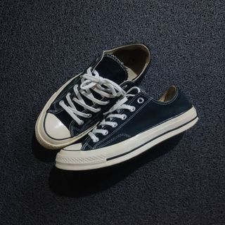 (Category: ) located in . Submitted by sapatos_series (Listing ID 1464930282, Image 1). Description: .