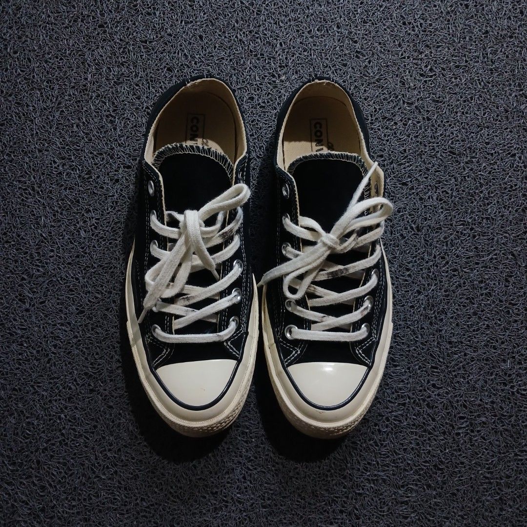 Converse Chuck 70 Ox Black Low Top Sneakers (Category: Sneakers) located in Cagayan de Oro. Submitted by sapatos_series (Listing ID 1464924697, Image 2). Description: C0NVĒRSĒ CHŪCK T4YLØR 🔥 good condition us6.5 eur39.5 25cm 1299 +sf.