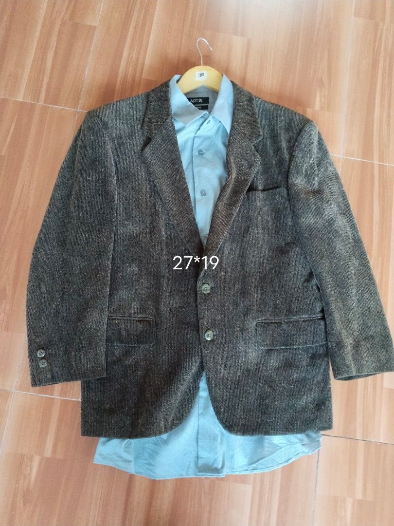 Cordoroy Coat (Category: Coats, Jackets and Outerwear) located in Mabalacat. Submitted by al_amin_thrift (Listing ID 1464818028, Image 1). Description: 🧥 1. Metropolitan Scene Mets Blazer / Sport Coat Details - Brand: Metropolitan Scene Mets — Casual Wear ​ - Size: Men’s Medium ​ - Material: Corduroy / textured wool-blend fabric — thick, warm, classic vintage style ​ - Color: Earthy brown-grey with subtle multi-color flecks ​ - Style: 2-button f