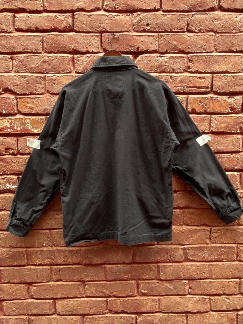 COREJACKET BACKNUMBER (Category: Coats, Jackets and Outerwear) located in Parit. Submitted by miibundlestore (Listing ID 1464814270, Image 3). Description: PIT 22.5 LEGHT 28 Condition 9/10 Nego till go.