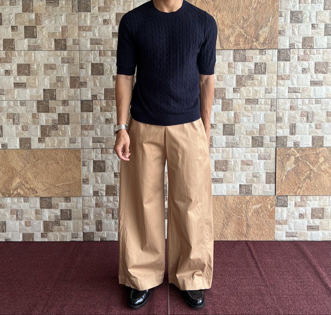 COS - WIDELEG TROUSER (Category: Trousers) located in Bacolod City. Submitted by timelessbyjosh (Listing ID 1464943882, Image 1). Description: BEST FOR CASUAL OUTFITS BEST FOR CASUAL OUTFITS SIZE : 36 ACTUAL COLOR : BROWN COLOR RATE : 10 OUT OF 10 CONDITION : NEAR NEW MATERIAL : 98 % COTTON & 2 % ELASTANE MADE IN : TURKEY FLAWS : NONE DIMENSIONS WAIST - 31 LENGTH - 41. 5 THIGH - 13. 5 LEG OPENING - 12 MEASUREMENT TAKEN WHILE LAYING FLAT. PLEASE C