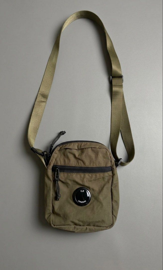CP company Sling bag (Category: Sling Bags) located in Santo Niño. Submitted by neils_thr (Listing ID 1464883574, Image 1). Description: .