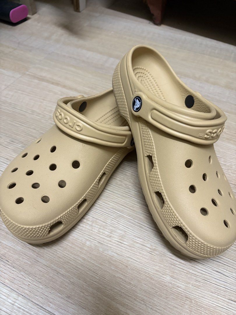 Crocs Classic Clog in Wheat (Category: Sandals) located in Antipolo. Submitted by elemopi (Listing ID 1464872808, Image 2). Description: Authentic Crocs Classic Clog - Color: Wheat/Tan - Condition: Great for everyday wear and super comfortable From my personal collection. Almost new. Wala pang 5 times nagamit. All of my listings are from my personal collection NOT buy and sell or ukay ukay. All authentic and mostly store bought. Shipping shoulder