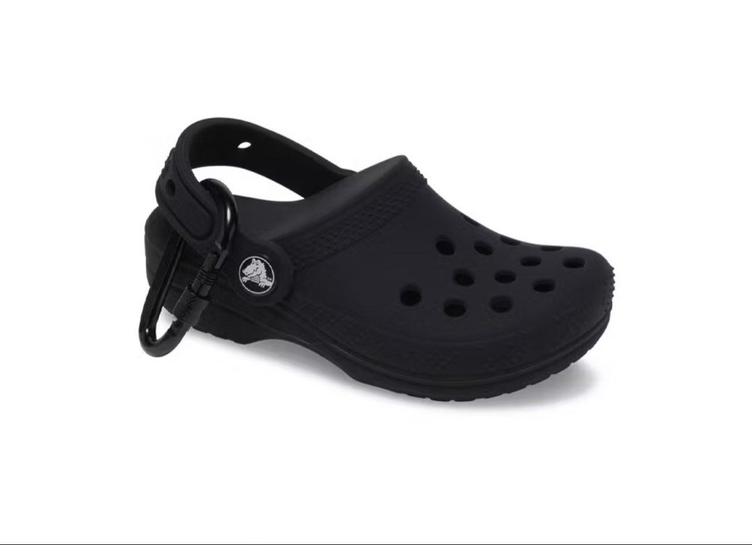 Crocs Classic Clog Pouch Bag Charm (Black) (Category: Slippers and slides) located in Marikina City. Submitted by ririndl (Listing ID 1464875421, Image 1). Description: Brand new Crocs Classic Clog Pouch Bag Charm Bought for 895php Selling 700php Rfs: Extra Color: Black Design: Breathable upper with ventilation holes Extra: Includes a sturdy black carabiner clip on the heel strap.