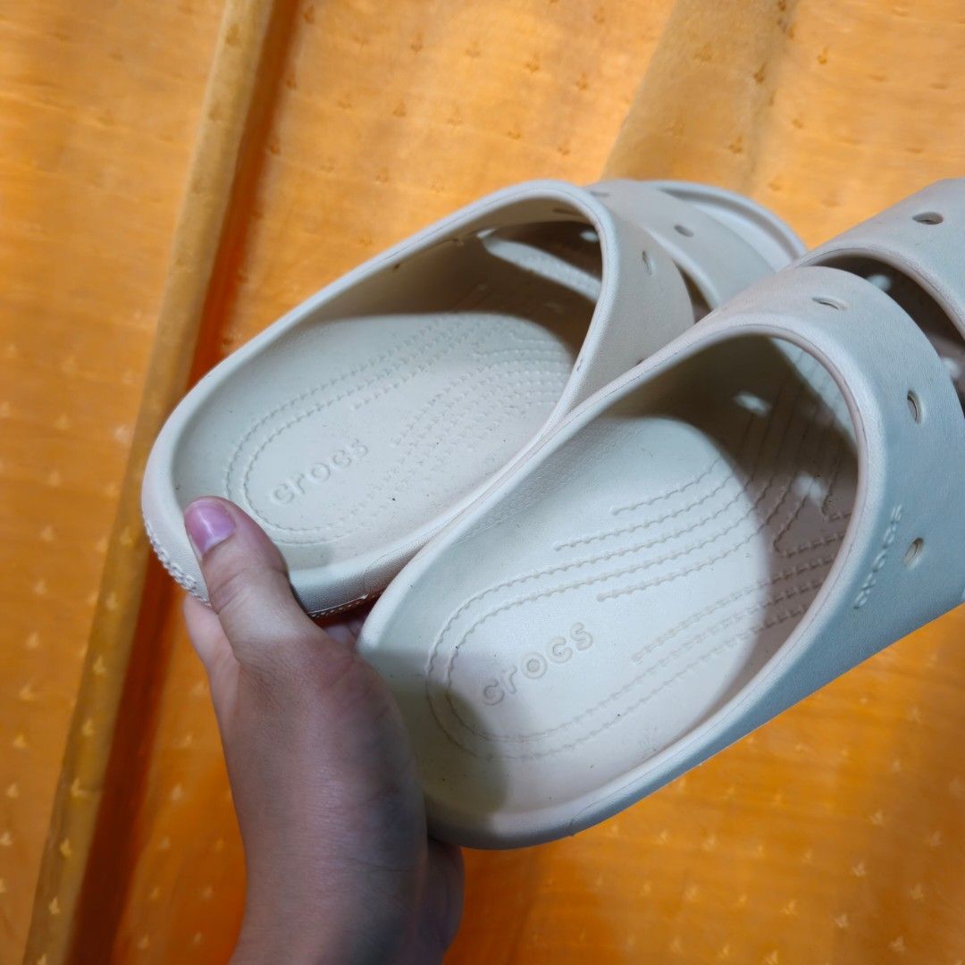 Crocs Classic Sandal V2 in a neutral bone (Category: Heels) located in Digos. Submitted by marianfinds (Listing ID 1464804035, Image 3). Description: size:m5 w9 Authentic/preloved item. Actual photos posted. Please check all photos and details carefully before purchasing. ●Color may vary due to lighting Walk in buyers are always welcome!✨️ 📍Location: Lim extension,Digos City Davao Del Sur,beside the camilian sister's reffered to as GREEN BOUTIQU